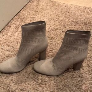 Zara knitted booties